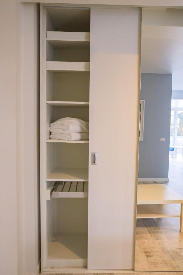 Appartement Central Bliss à Suceava Extérieur photo