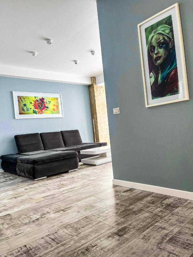 Appartement Central Bliss à Suceava Extérieur photo